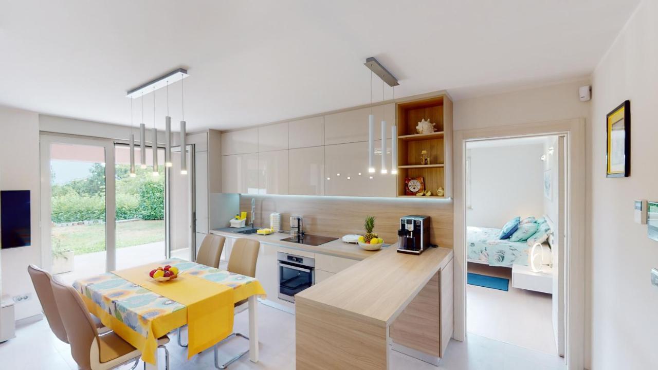 Design Apartment Emerald Viskovo Екстериор снимка