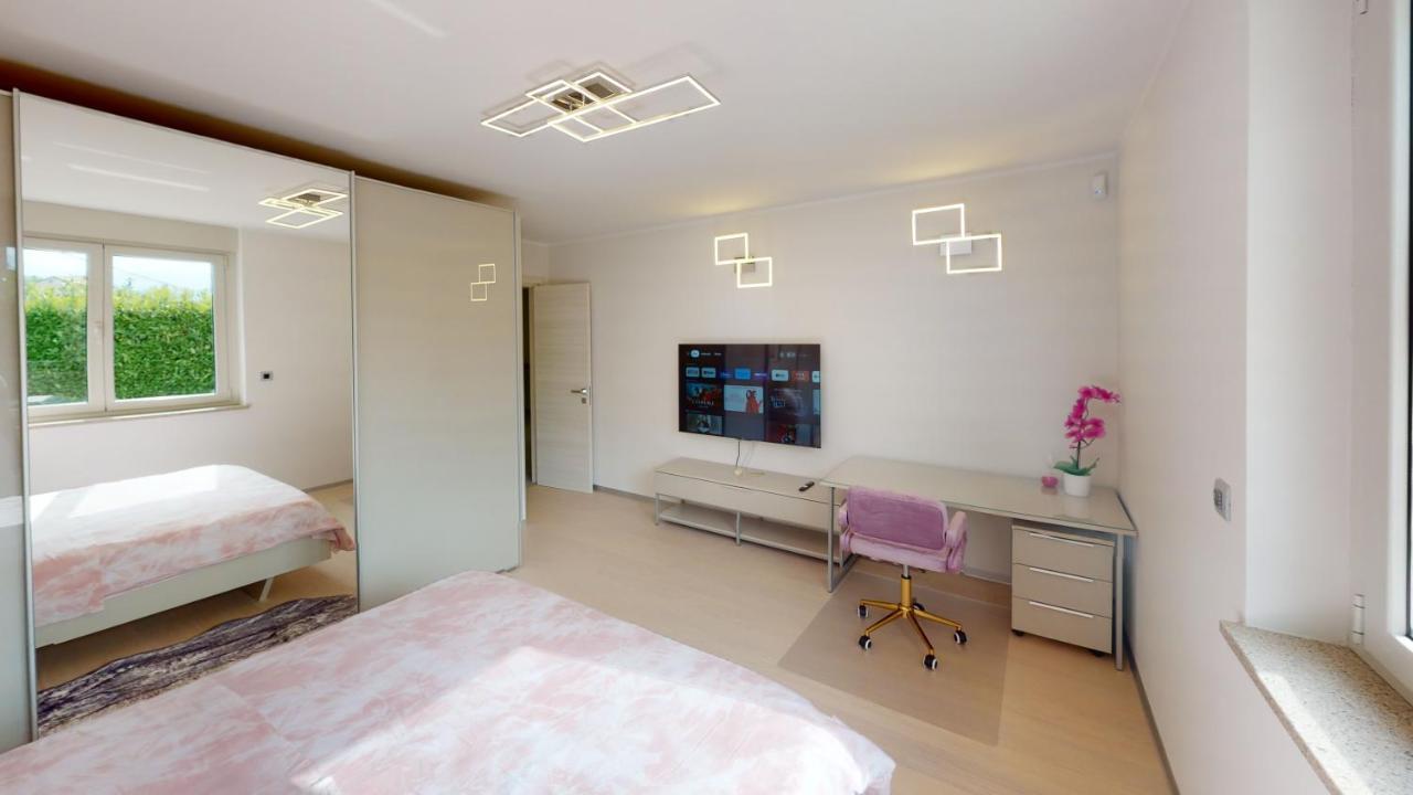 Design Apartment Emerald Viskovo Екстериор снимка